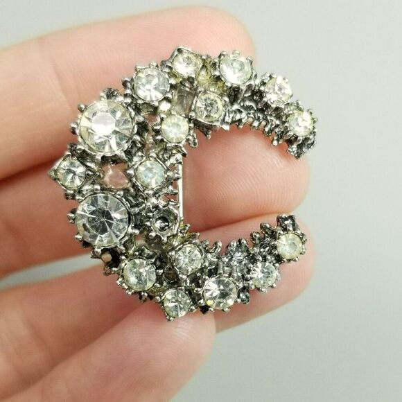 Vintage Rhinestone Crescent Moon Shape Brooch, Silver Tone Lapel Pin, Estate - Picture 1 of 7